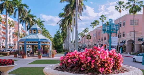 Remote podcast studio in Boca Raton, Florida